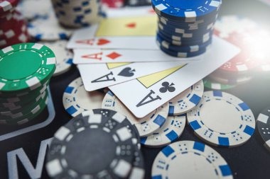 jpkuy99 Macau Pools app interface showing live roulette table and payment options